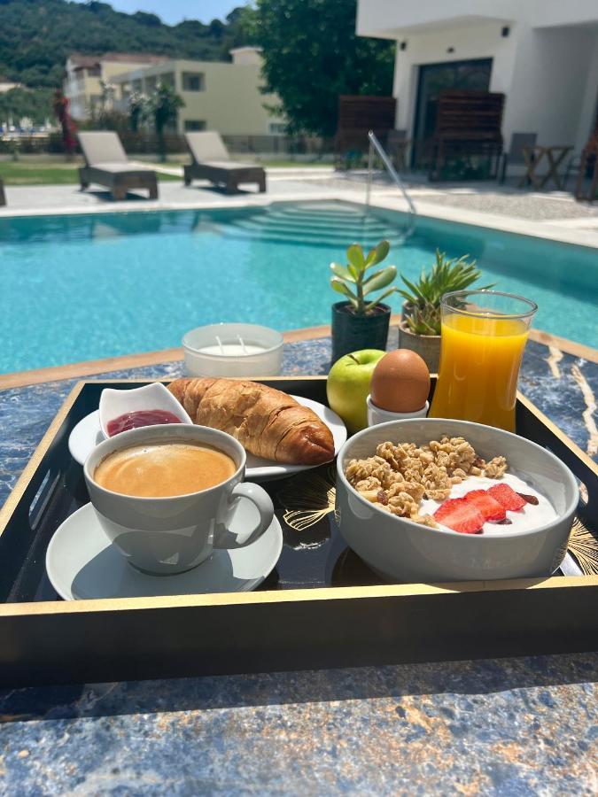 Κimiro Hotel Tsilivi พลานอส ภายนอก รูปภาพ