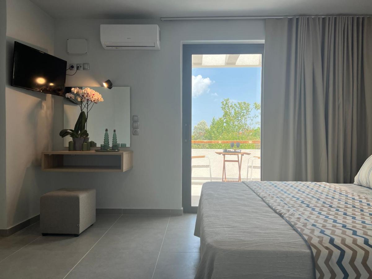 Κimiro Hotel Tsilivi พลานอส ภายนอก รูปภาพ